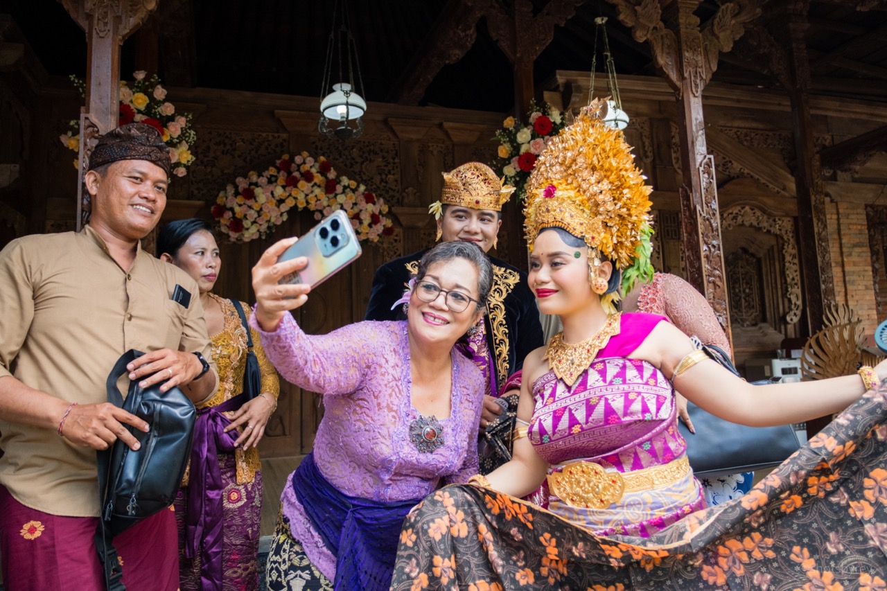 Canang Sari — Persembahan Upacara Bali